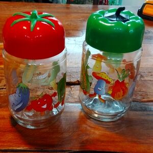 Rare Solmaz Mercan Happy vegetable storage jars